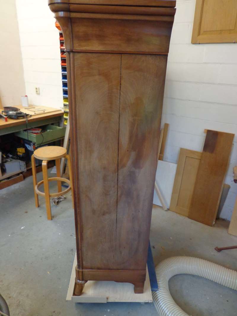 biedermeier kast1
